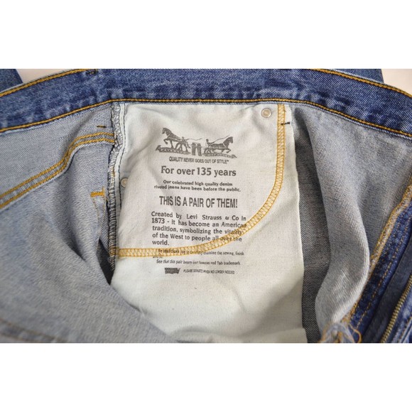 Levi's 550 Men's 56x30 Medium Wash Relaxed Fit Tapered Leg Denim Jeans - Picture 13 of 13